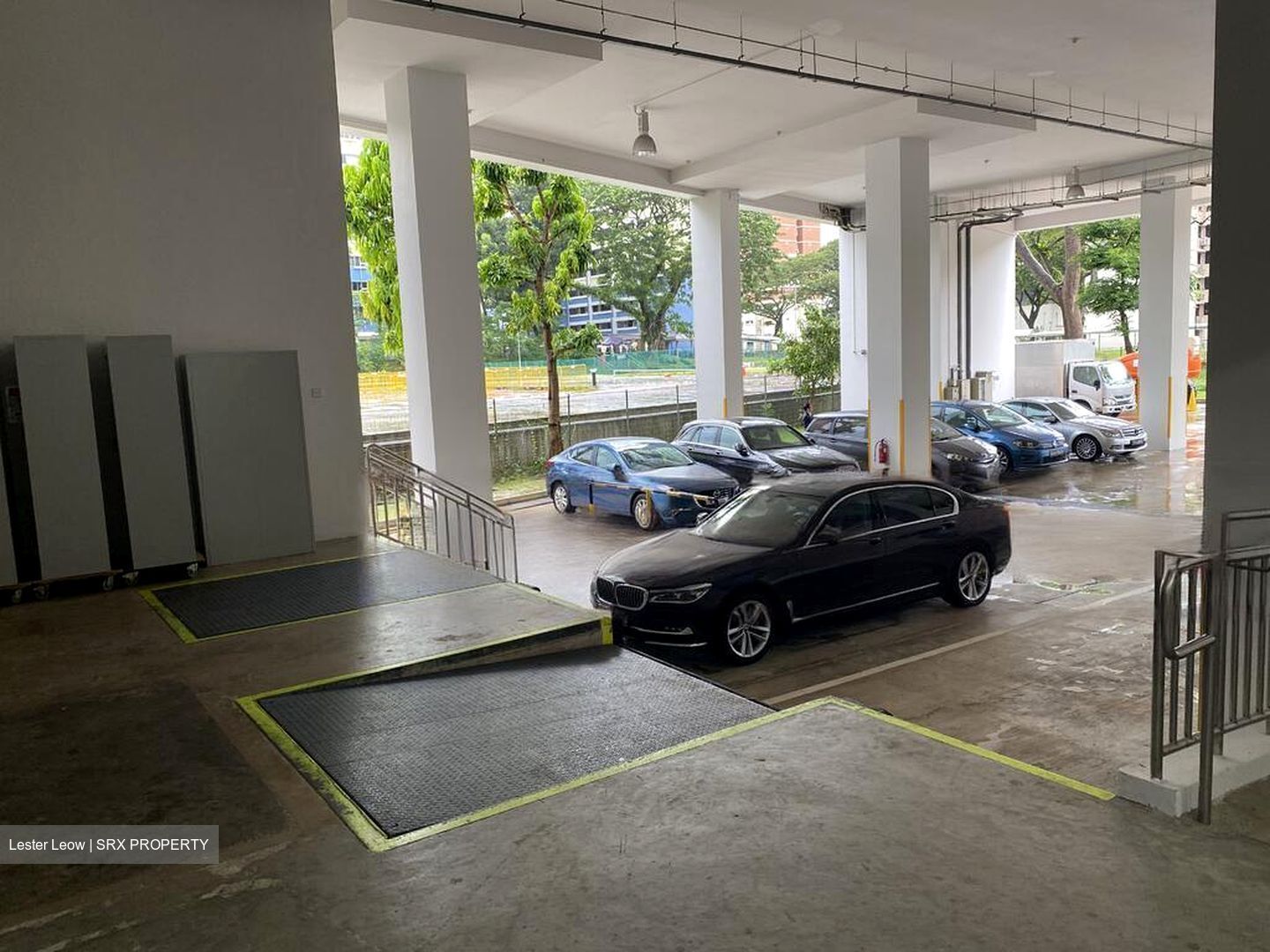 Commonwealth MRT (D3), Factory #461008391